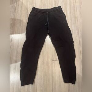 Aritzia TNA sweatfleece boyfriend fit black size M